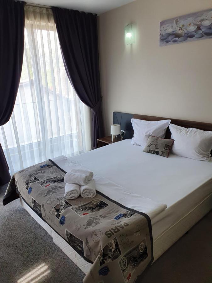 Family Hotel Novel City 布尔加斯 外观 照片