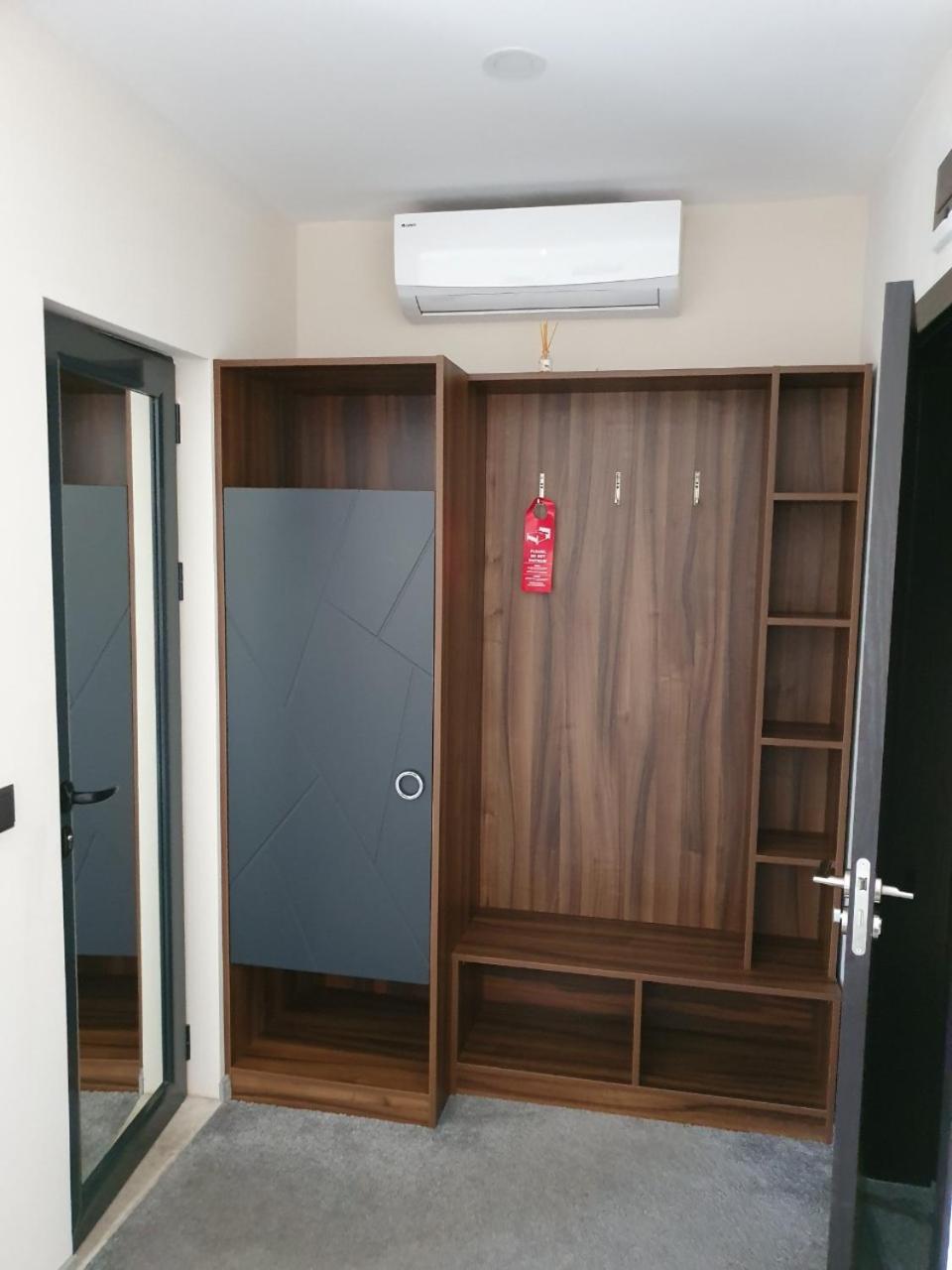 Family Hotel Novel City 布尔加斯 客房 照片