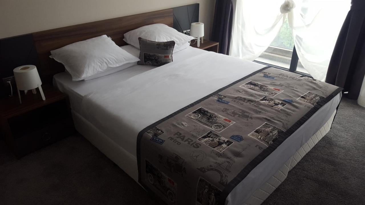 Family Hotel Novel City 布尔加斯 外观 照片