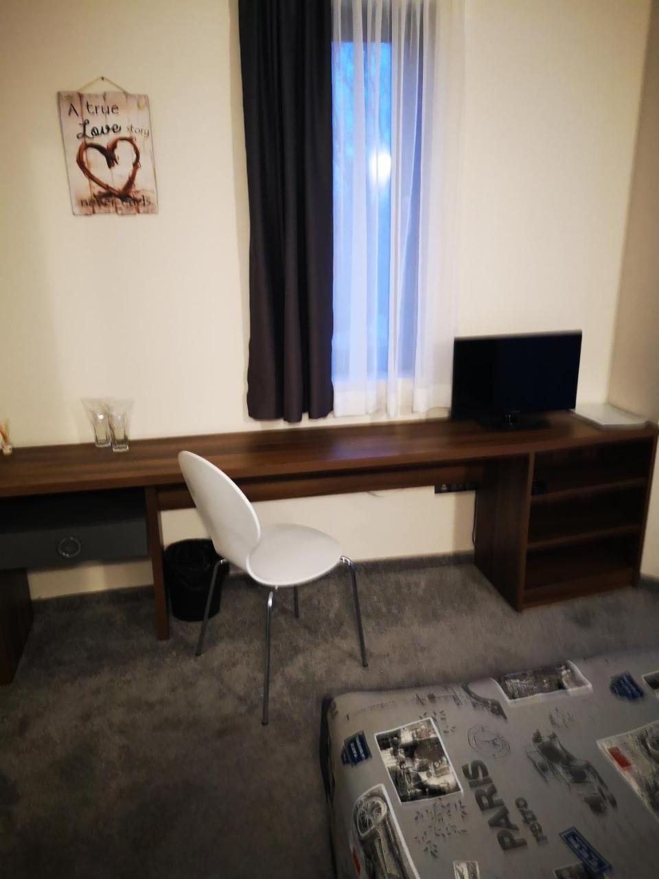 Family Hotel Novel City 布尔加斯 外观 照片
