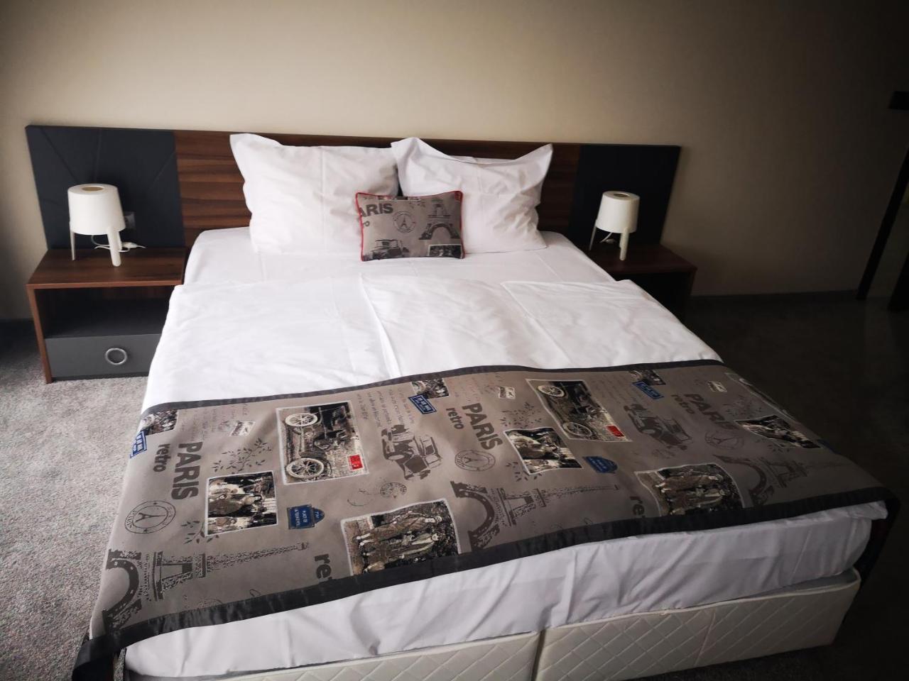 Family Hotel Novel City 布尔加斯 外观 照片
