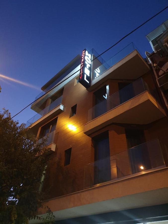 Family Hotel Novel City 布尔加斯 外观 照片